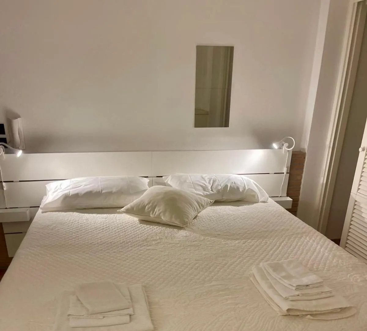 Apartment Vatican Luxury Apt With Garden Rome Italy