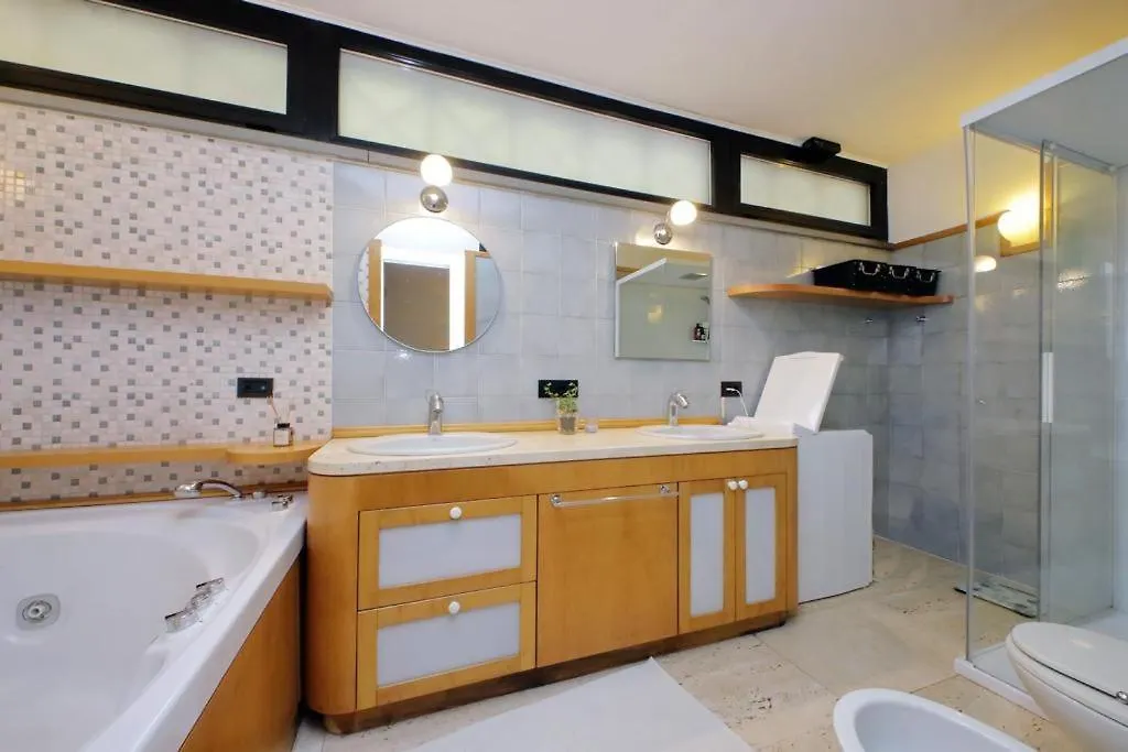 Vatican Luxury Apt With Garden Rome 0*,