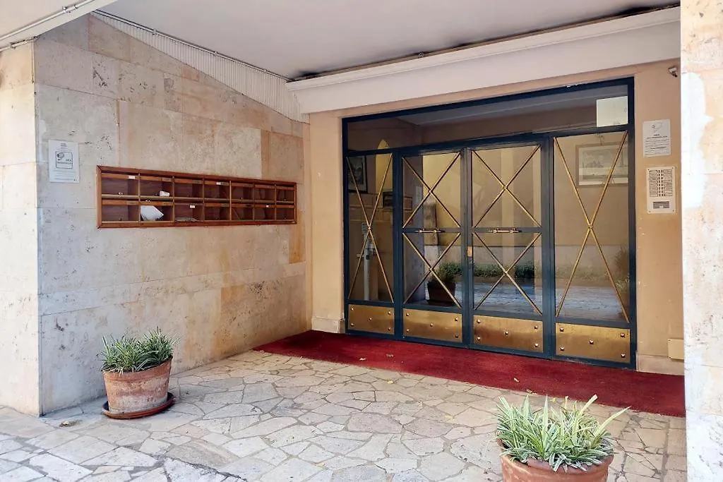 Apartment Vatican Luxury Apt With Garden Rome