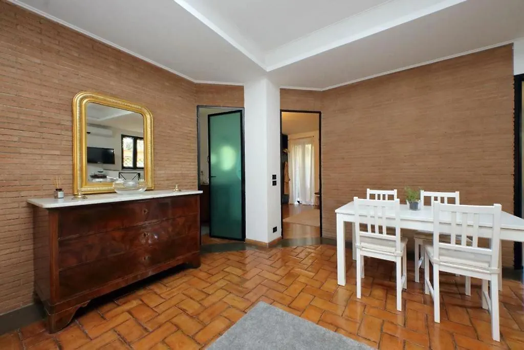 Vatican Luxury Apt With Garden Rome